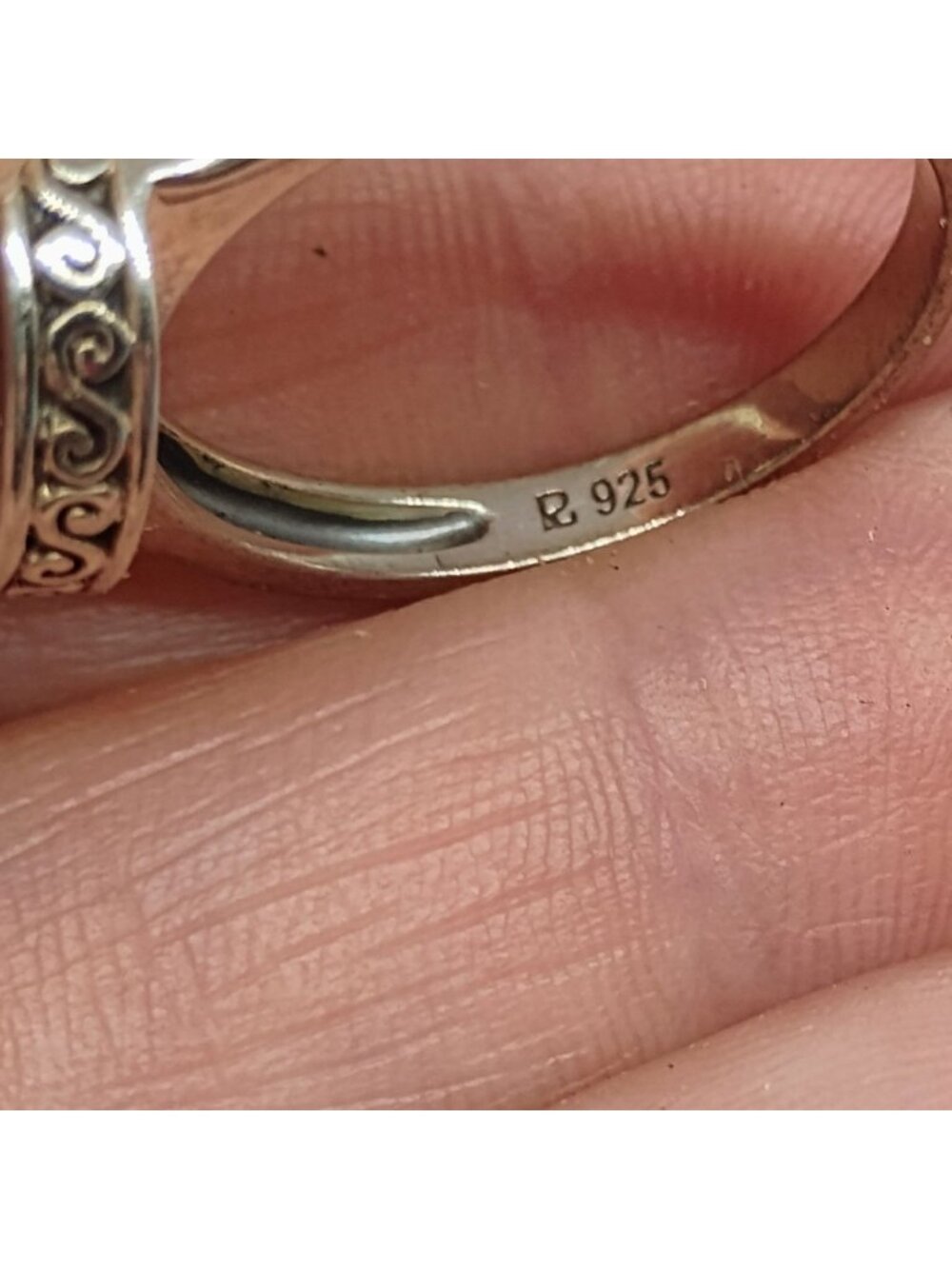 Celtic Inspired Sterling Silver Cross Signet Medallion Ring Size 10 - Picture 4 of 7